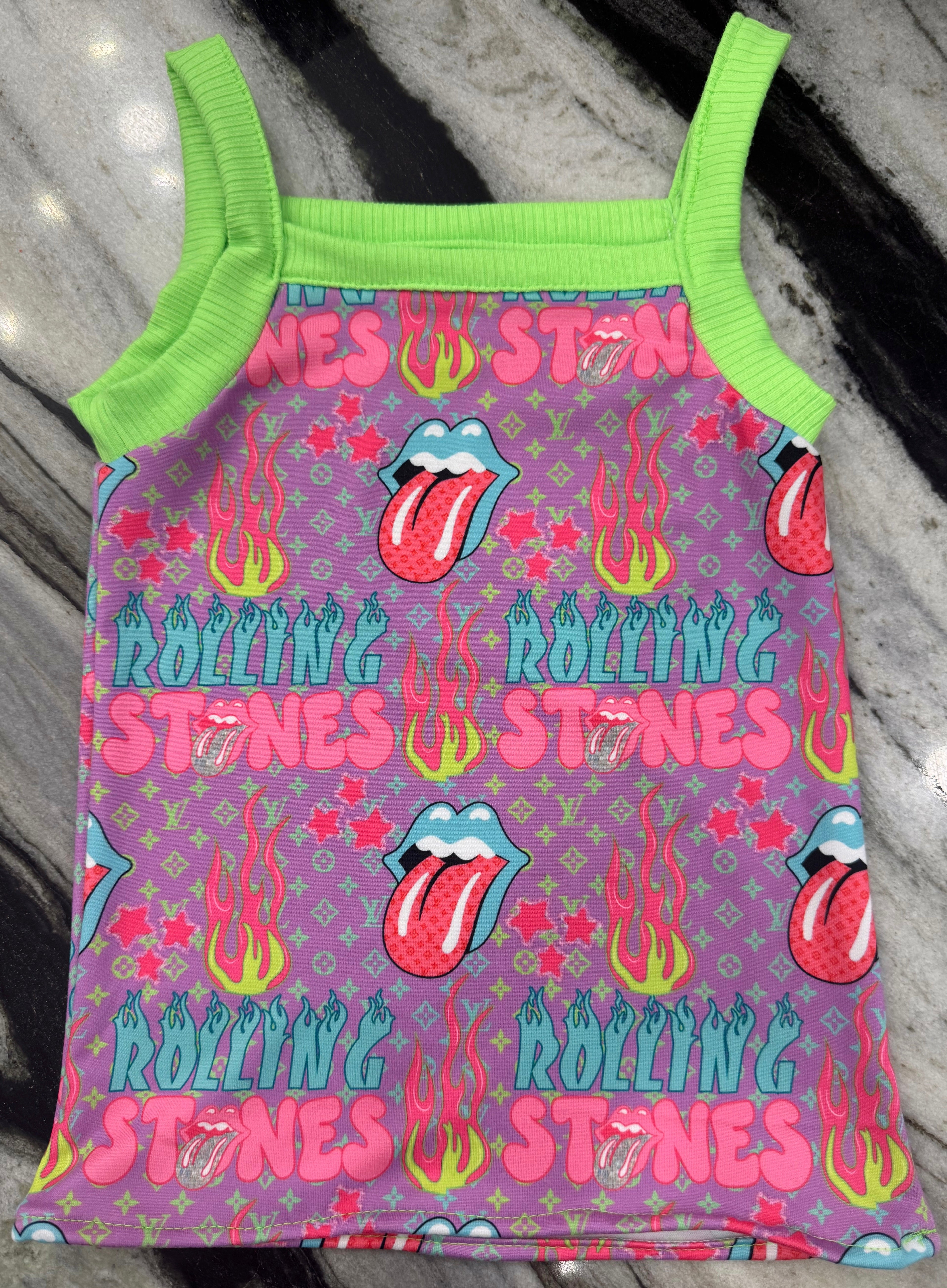 4T Stones Tank