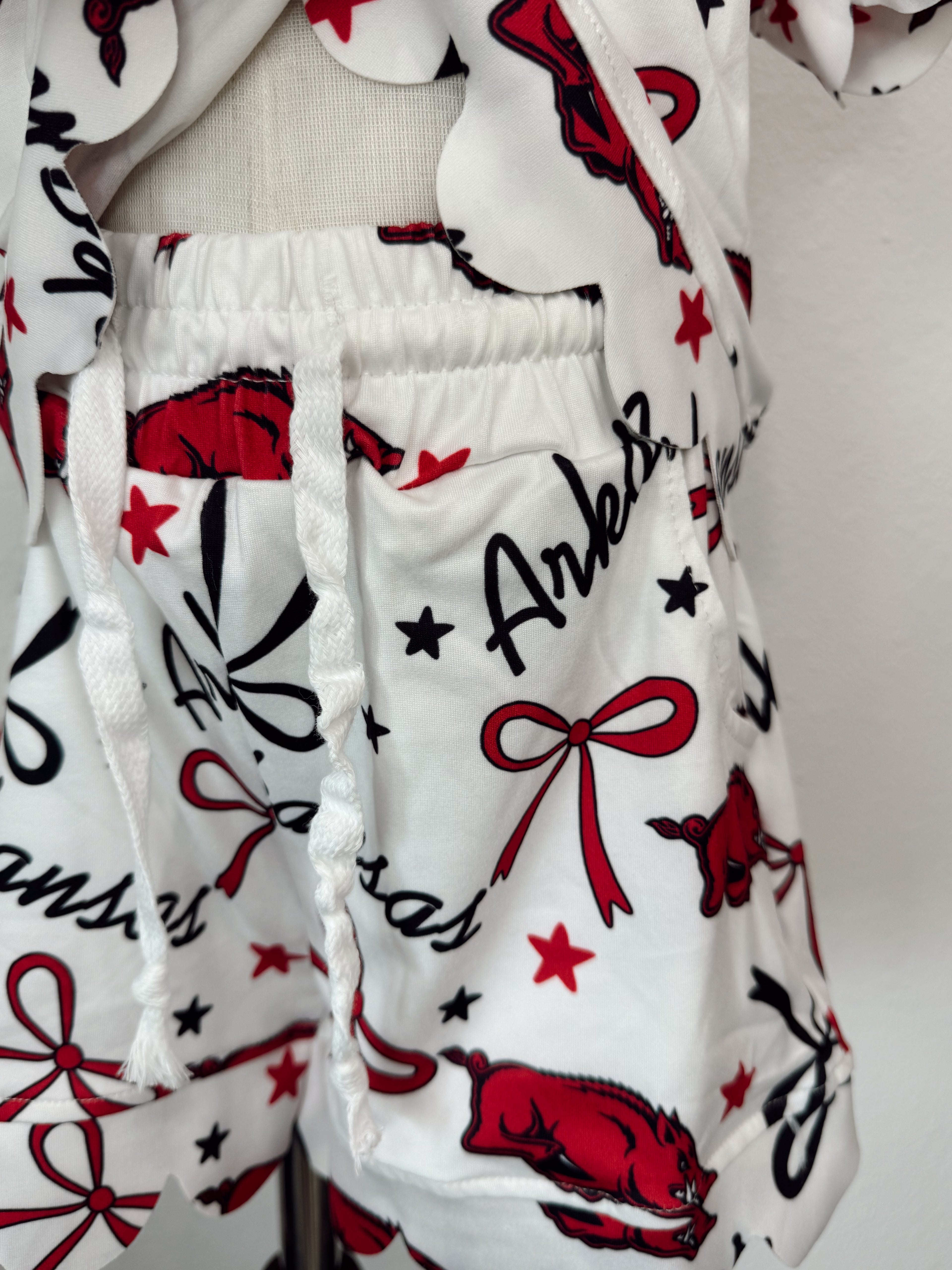 AR Razorbacks Scallop 2PC Set