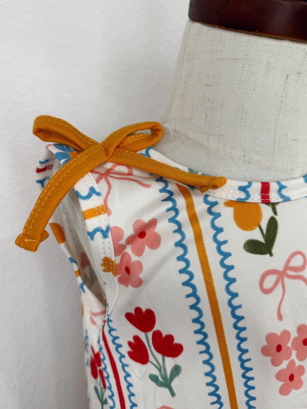 Floral Scallop 2pc Set