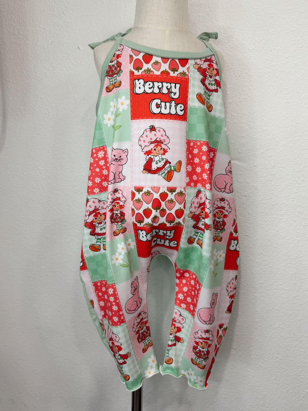 18/24M Berry Cute Shortcake Terran Romper