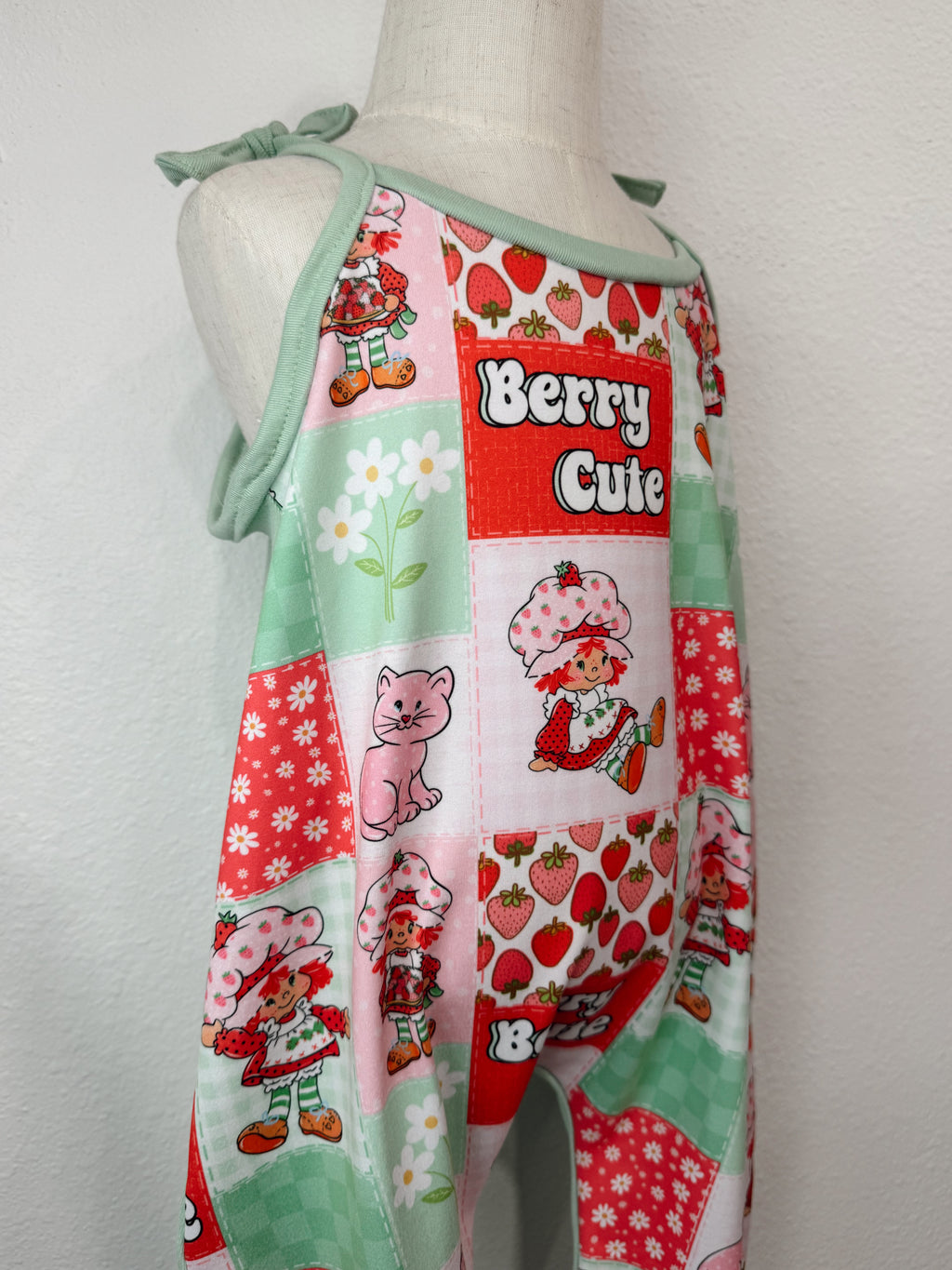 18/24M Berry Cute Shortcake Terran Romper